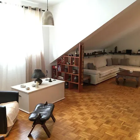 Maya Apartman Apartment